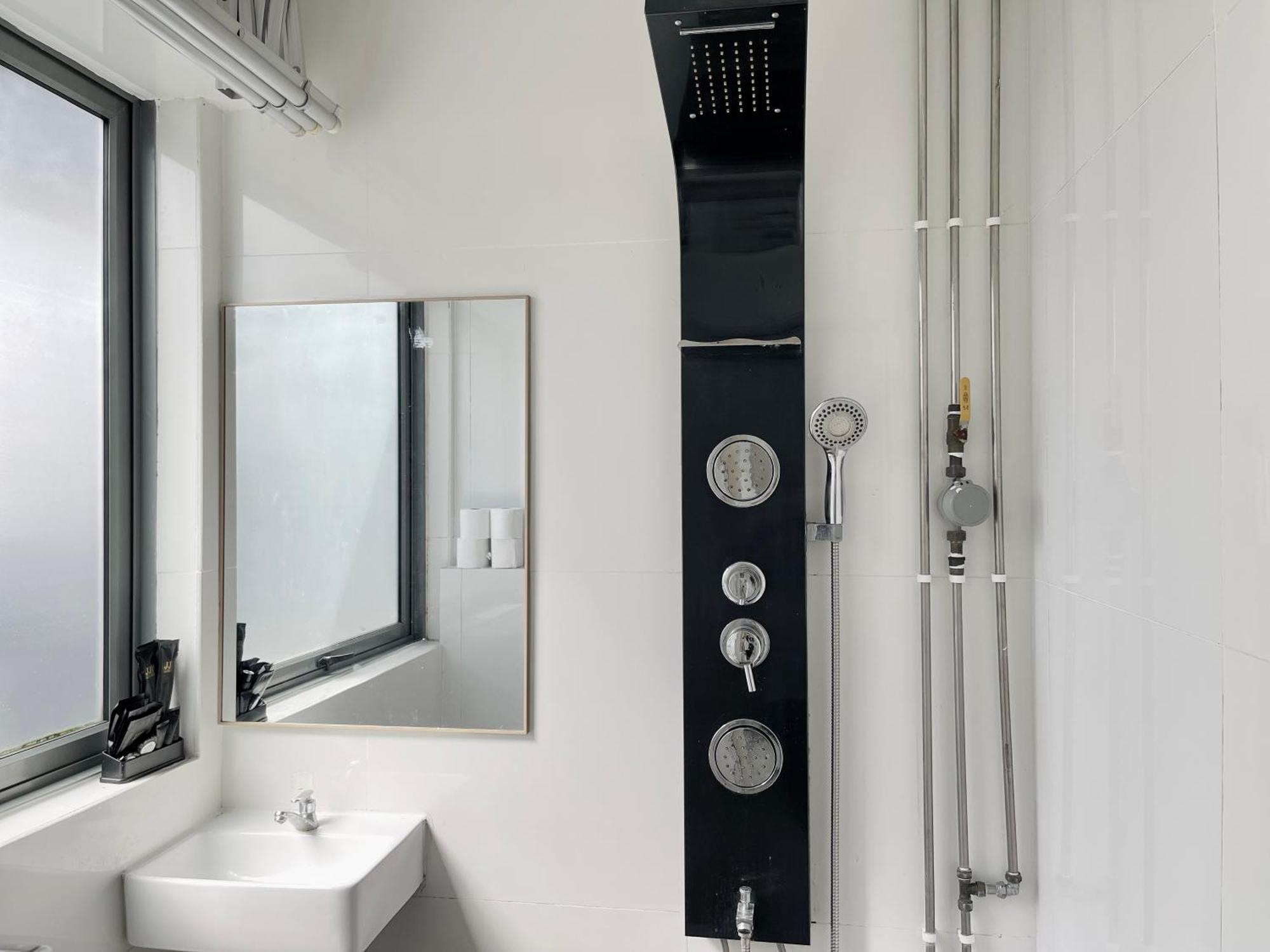Jjh Serviced Apartments Near Serangoon Mrt Singapore Eksteriør bilde